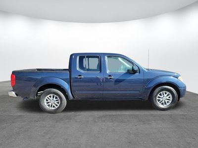 2019 Nissan Frontier — side profile view