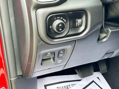 2026 Ram 1500 — photo 10 view