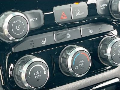 2026 Ram 1500 — photo 18 view