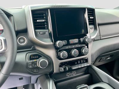 2026 Ram 1500 — photo 13 view