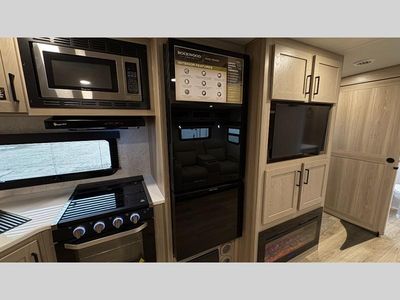 2026 Forest River RV Rockwood Ultra Lite - Photo 41