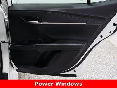 2025 Toyota Camry FWD - Photo 32