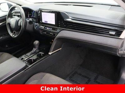 2025 Toyota Camry FWD - Photo 35