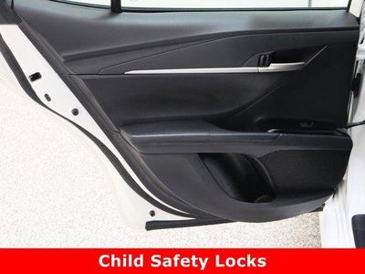 2025 Toyota Camry FWD - Photo 25