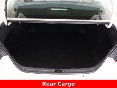 2025 Toyota Camry FWD - Photo 31