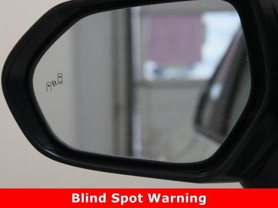 2025 Toyota Camry FWD - Photo 21