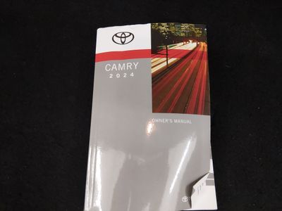2024 Toyota Camry — photo 19 view