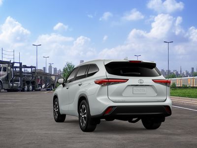 2026 Toyota Highlander - Photo 9