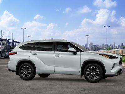 2026 Toyota Highlander - Photo 15