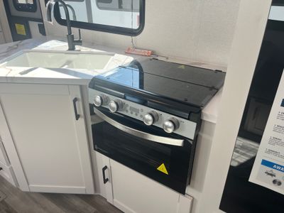 2026 Jayco Jay Flight SLX - Photo 18