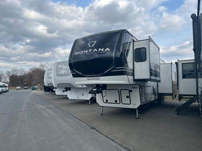 2026 Keystone RV Montana High Country - Photo 4