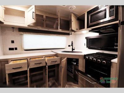 2022 Forest River RV Flagstaff - Photo 23