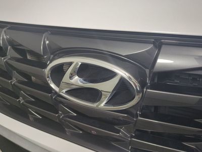 2023 Hyundai Tucson Hybrid — photo 13 view