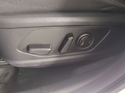 2023 Hyundai Tucson Hybrid — photo 23 view
