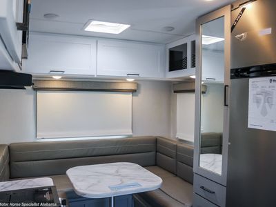 2026 Thor Motor Coach Geneva - Photo 5