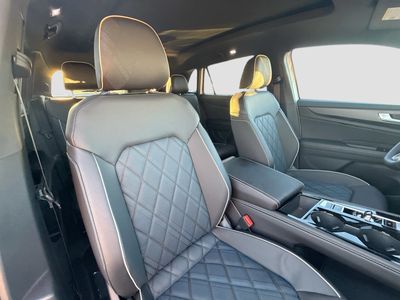 2026 Volkswagen Atlas Cross Sport — photo 15 view