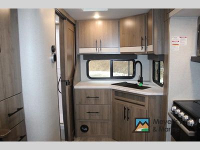 2023 Grand Design Imagine XLS - Photo 13