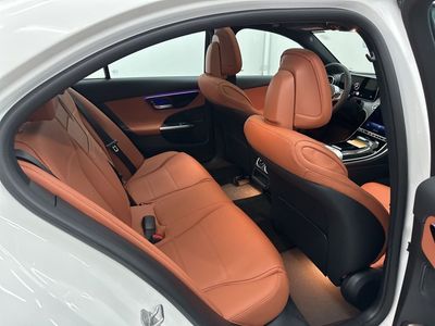 2026 Mercedes-Benz C-Class - Photo 24