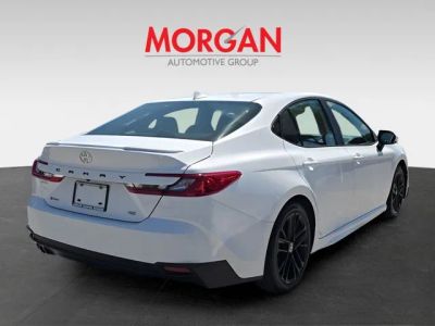 2025 Toyota Camry — photo 8 view