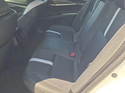 2025 Toyota Camry — photo 16 view