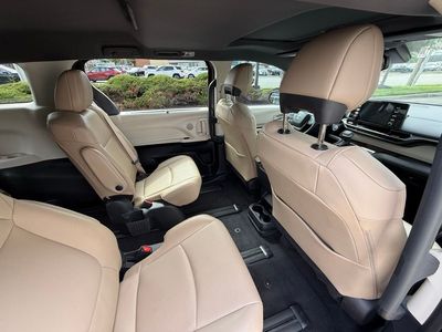 2024 Toyota Sienna - Photo 40
