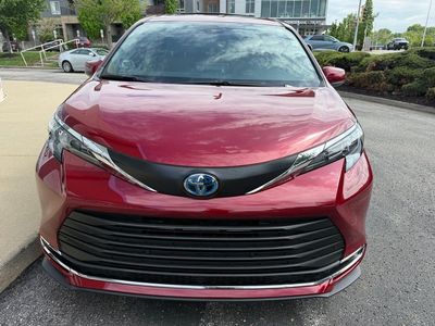 2024 Toyota Sienna - Photo 12