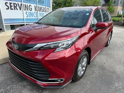 2024 Toyota Sienna - Photo 11