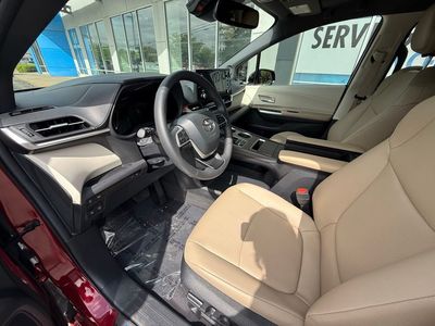 2024 Toyota Sienna - Photo 16