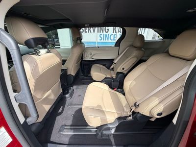 2024 Toyota Sienna - Photo 9