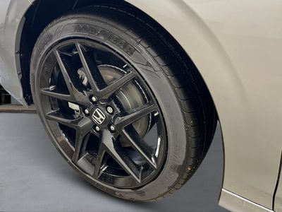 2026 Honda Civic Sedan Hybrid - Photo 11