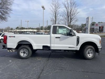 2026 Ford F-250SD - Photo 2