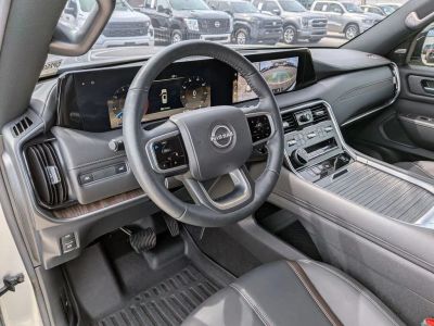 2025 Nissan Armada - Photo 27