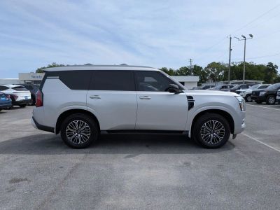 2025 Nissan Armada - Photo 6