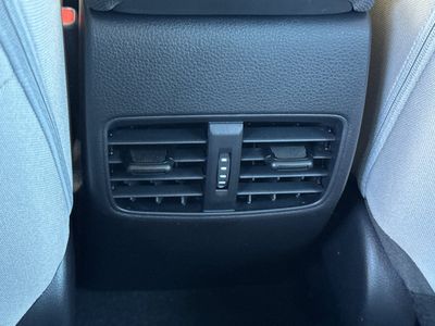 2026 Toyota Corolla Cross — photo 14 view