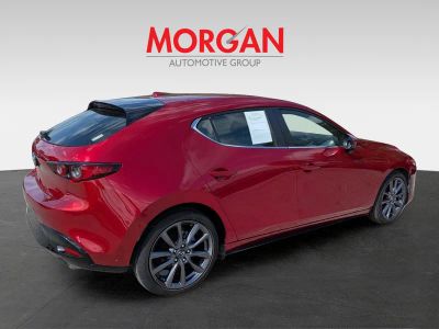 2019 Mazda Mazda3 Hatchback — interior view