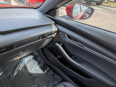 2019 Mazda Mazda3 Hatchback — photo 17 view
