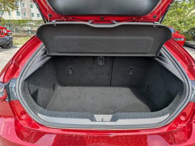 2019 Mazda Mazda3 Hatchback — photo 13 view
