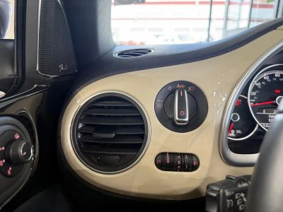 2019 Volkswagen Beetle Convertible - Photo 28