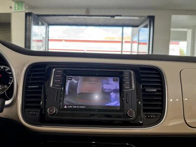 2019 Volkswagen Beetle Convertible - Photo 18