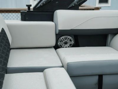 2025 Harris 230 Solstice - Photo 10