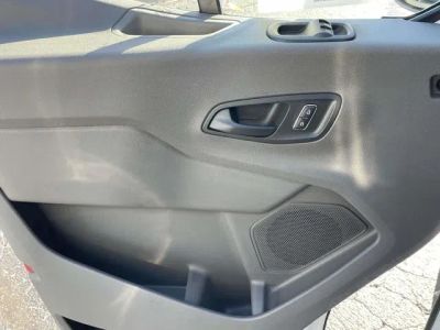 2026 Ford Transit-350 - Photo 19