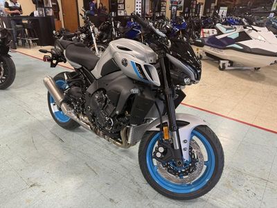 2025 Yamaha MT-10 - Photo 1