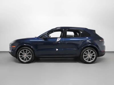 2026 Porsche Cayenne — side profile view