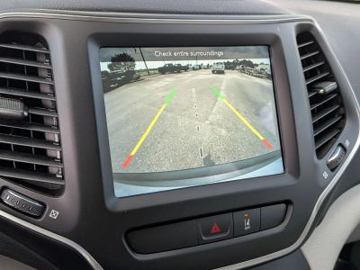 2022 Jeep Cherokee - Photo 18