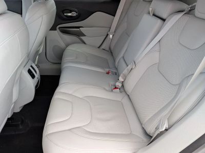 2022 Jeep Cherokee - Photo 19