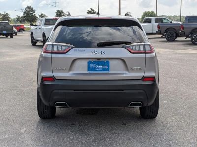 2022 Jeep Cherokee - Photo 4