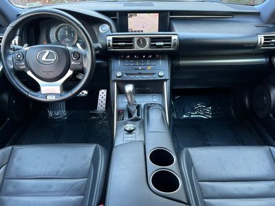 2015 Lexus IS 250 - Photo 3