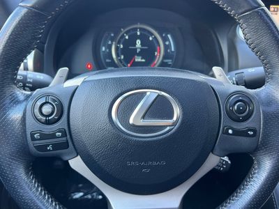 2015 Lexus IS 250 - Photo 25