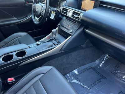 2015 Lexus IS 250 - Photo 16