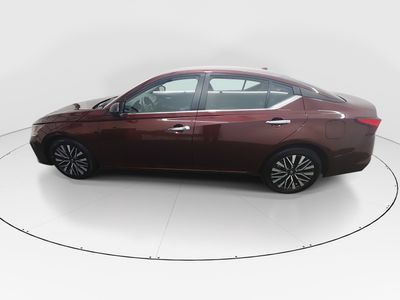 2024 Nissan Altima - Photo 4